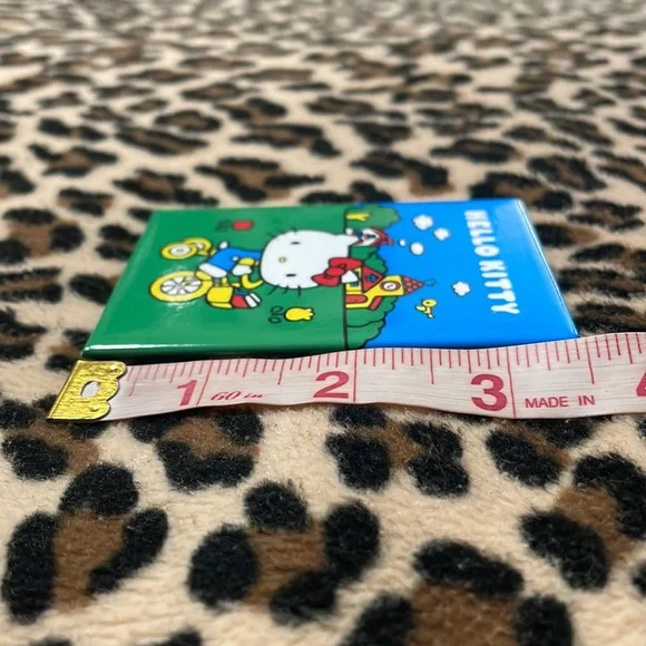 2020 HELLO KITTY Fridge Magnet 💙 Riding Bicycle Cute Cartoon Kawaii Sky Cloud - Picture 7 of 11